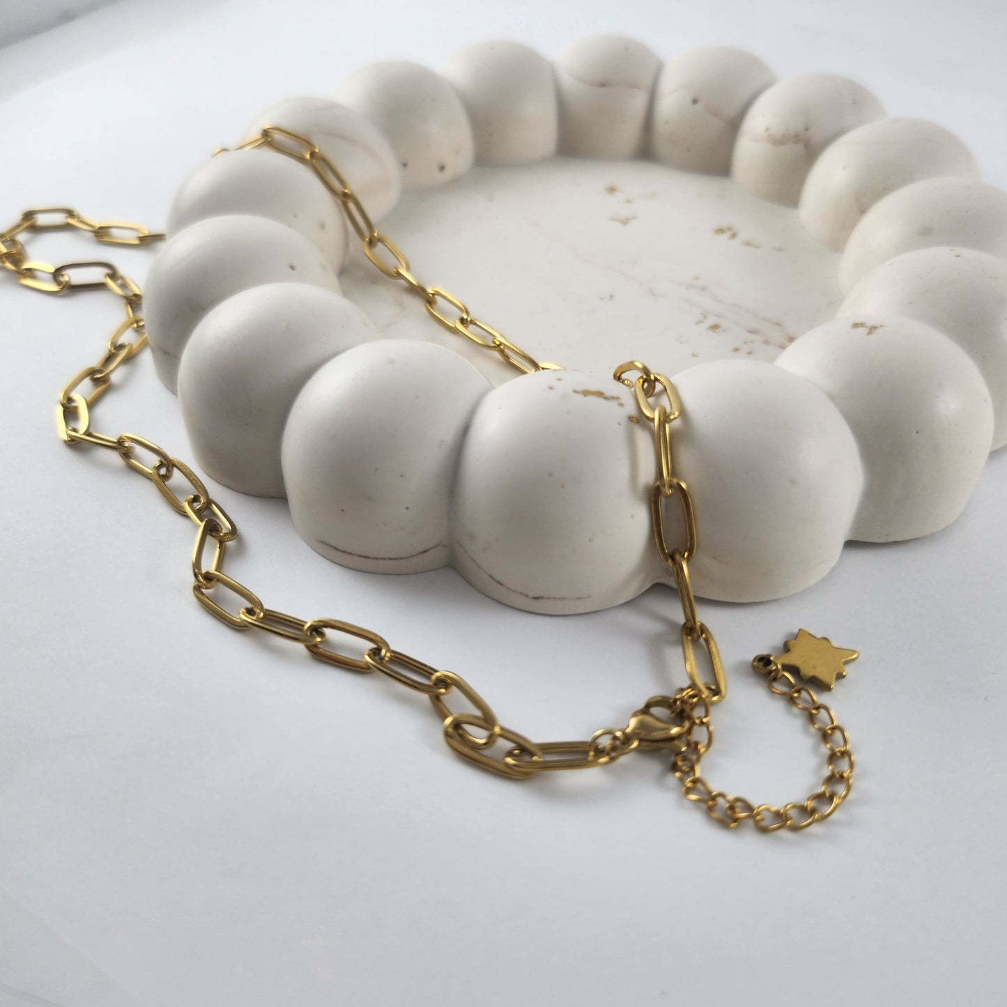 Daphne Necklace