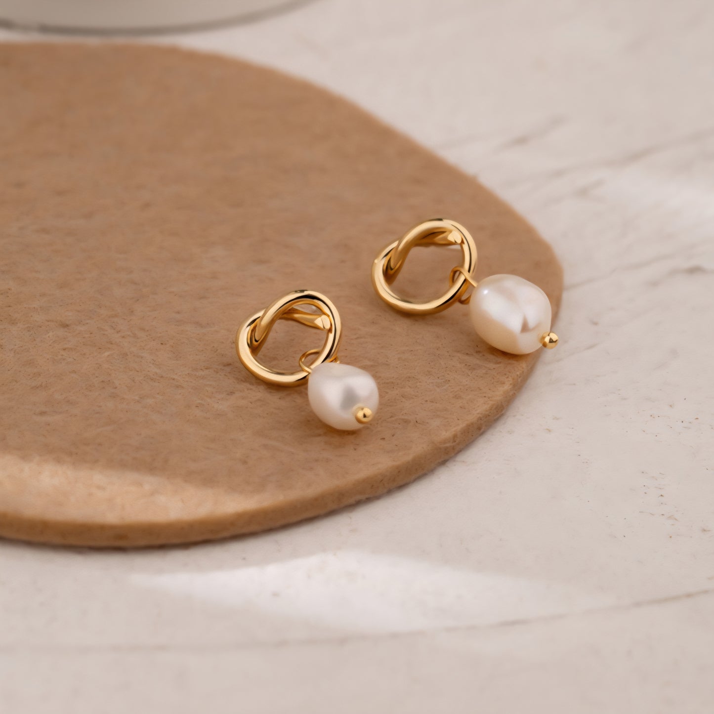 Freshwater Pearl Dangle Earrings