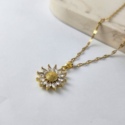 Solaris Necklace