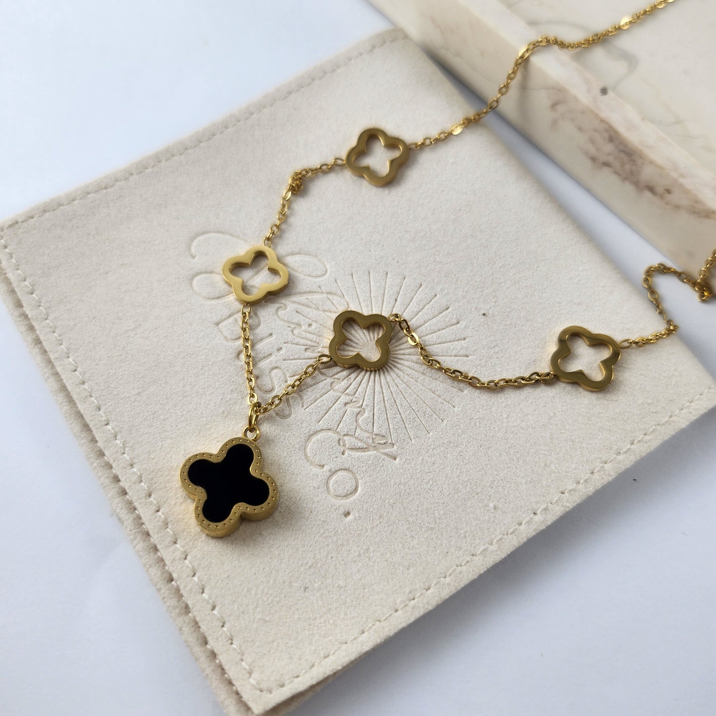 Hollow Clover Necklace