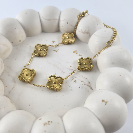 Gold Clover Bracelet