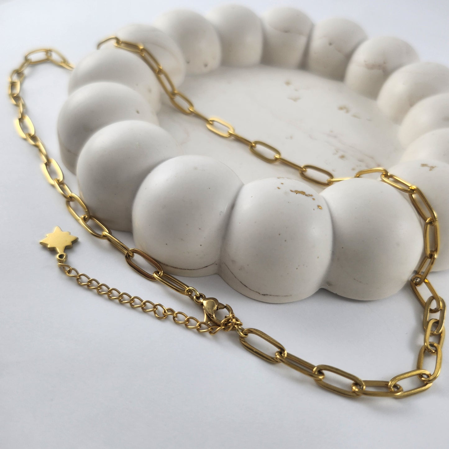 Daphne Necklace