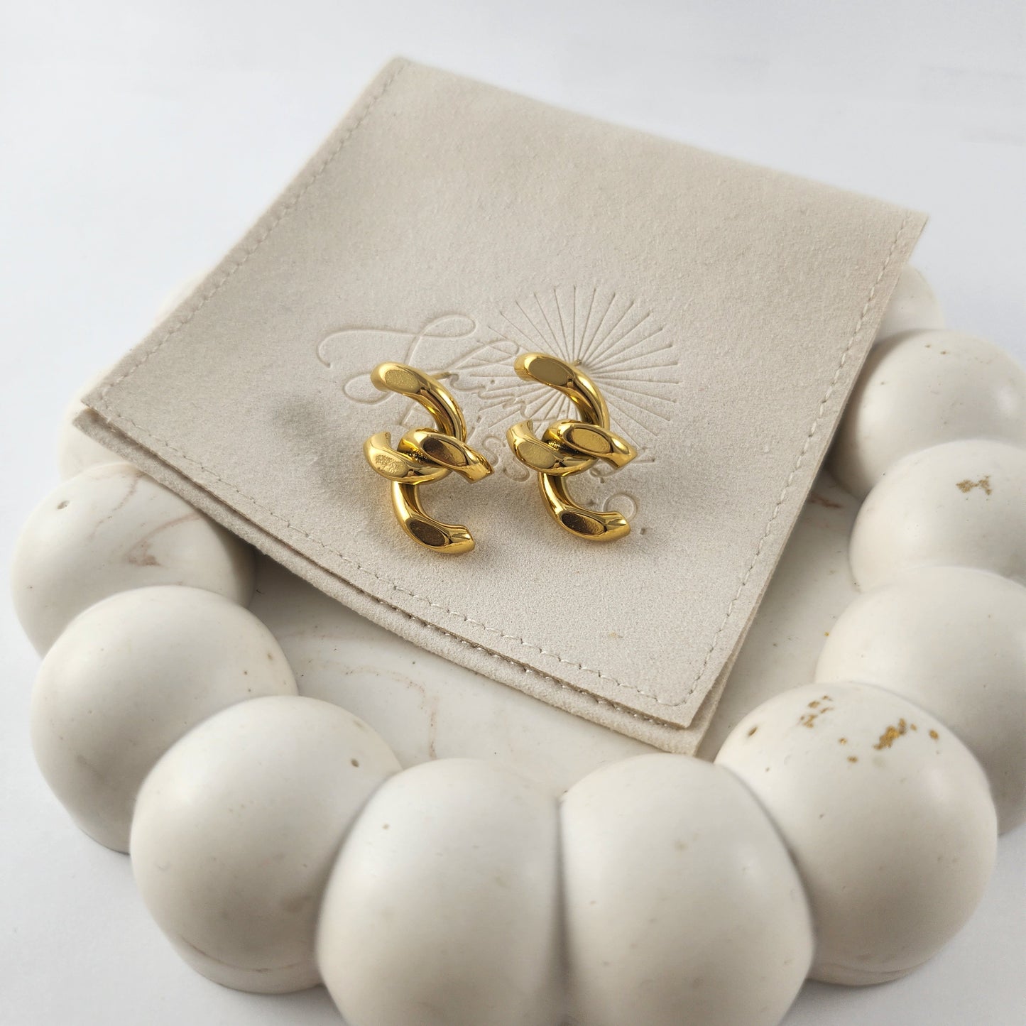 Hera Earrings