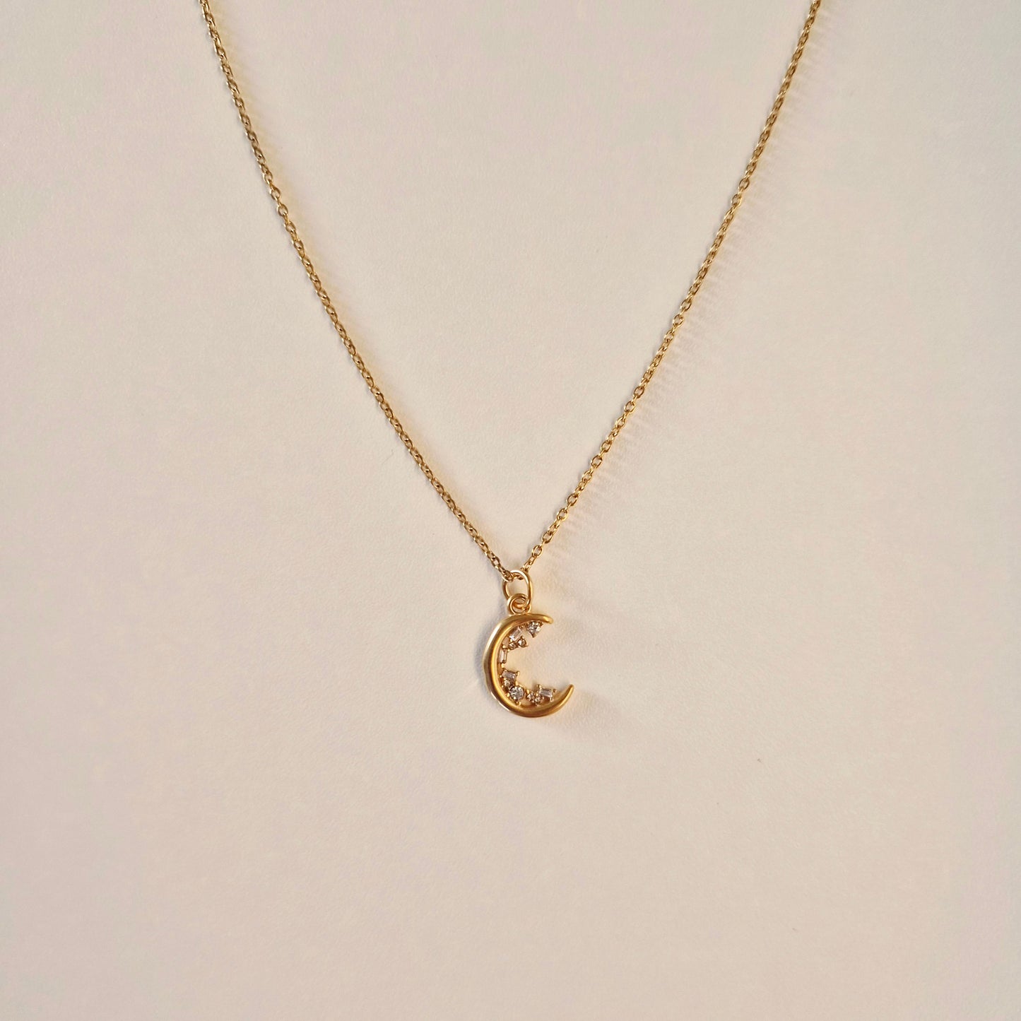 Luna Arc Necklace