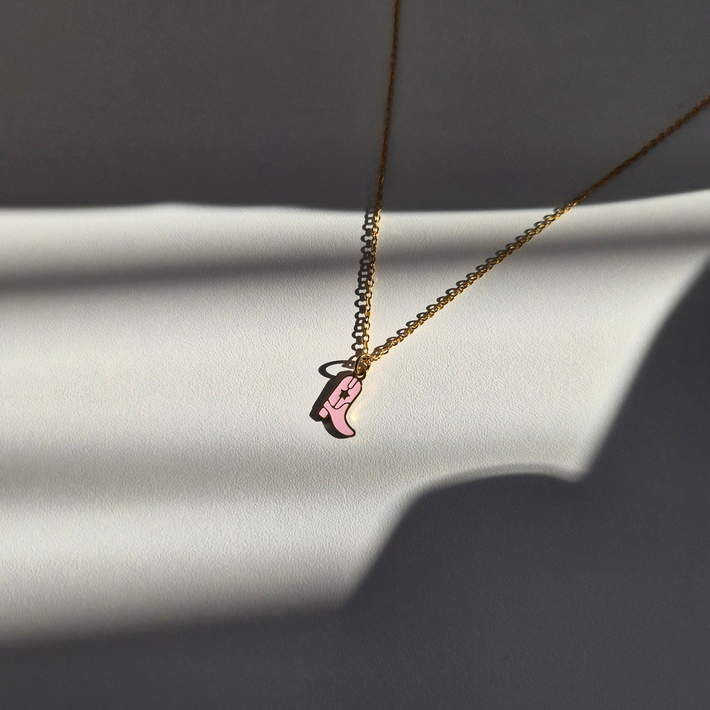 Rosé Steps Necklace