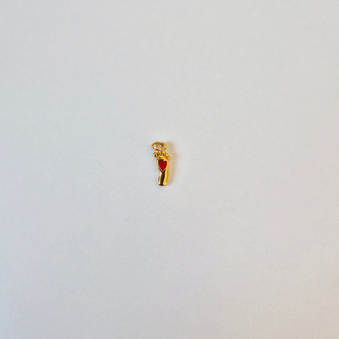 Footprint (Red, Pink, Green)