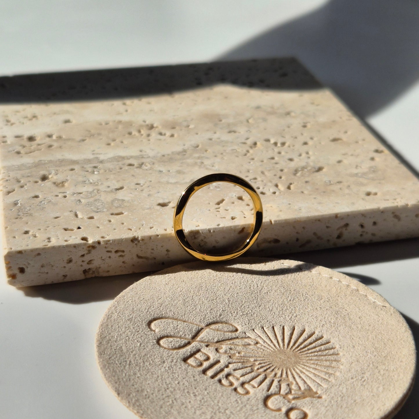 Alo Ring