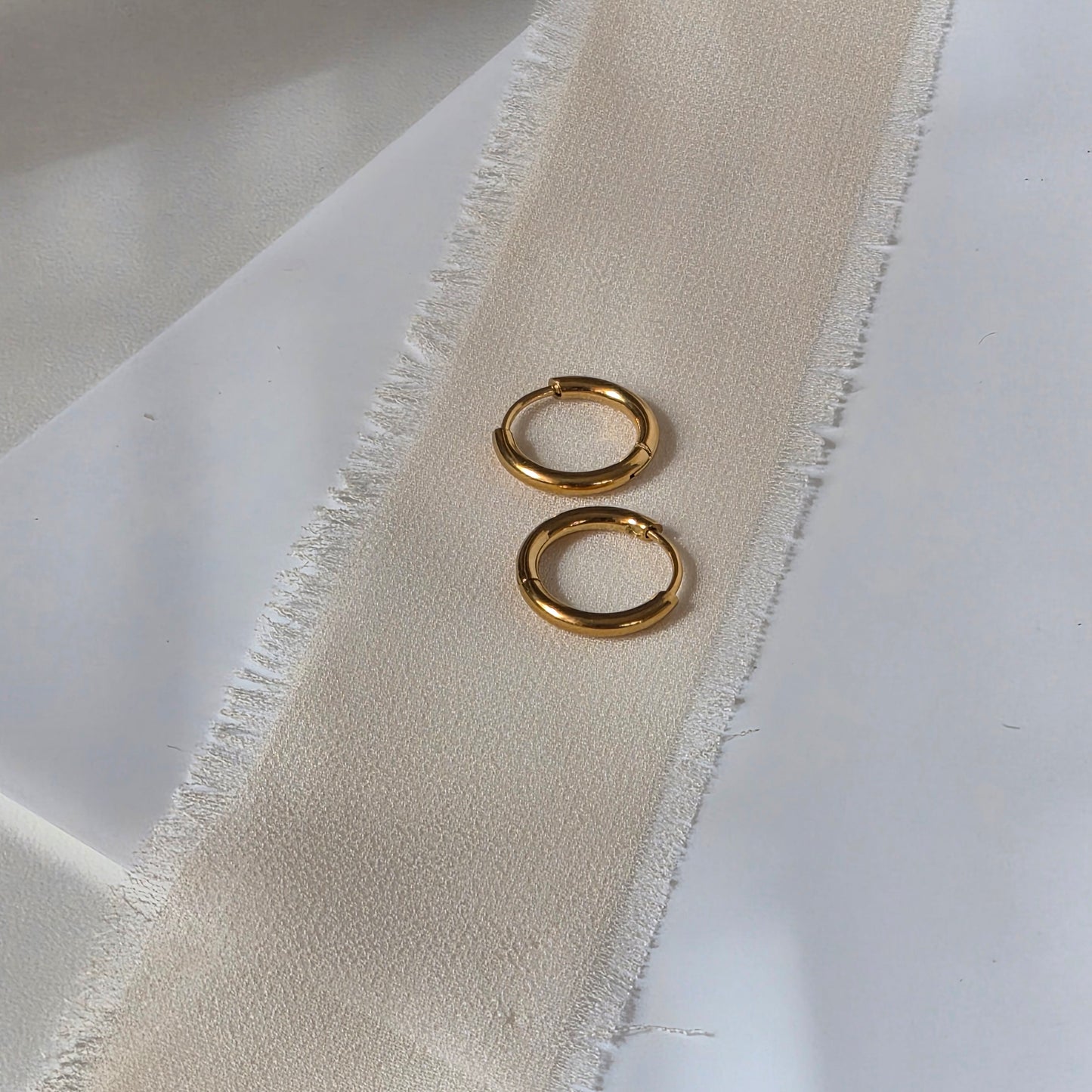 Nude Loop