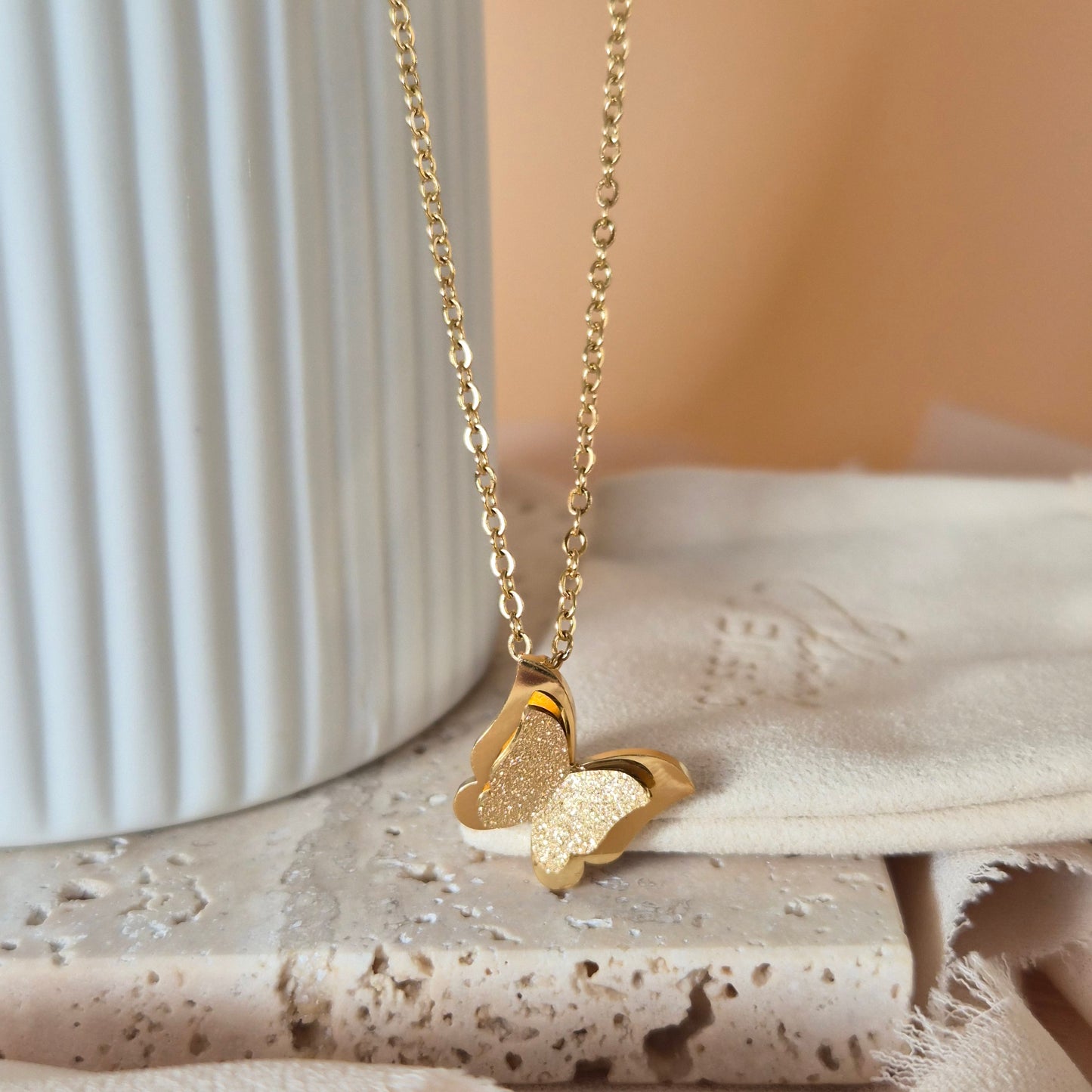 Mariposa Necklace