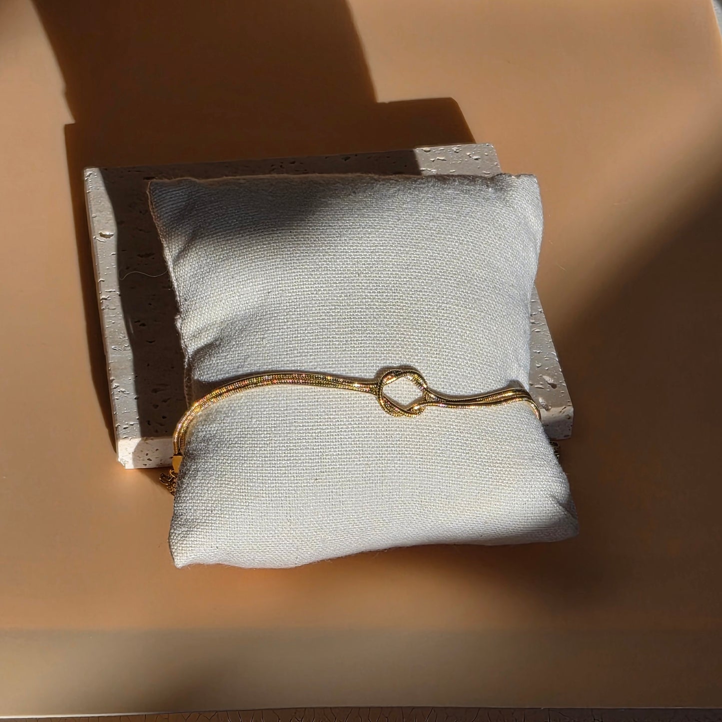 Knoted Bracelet