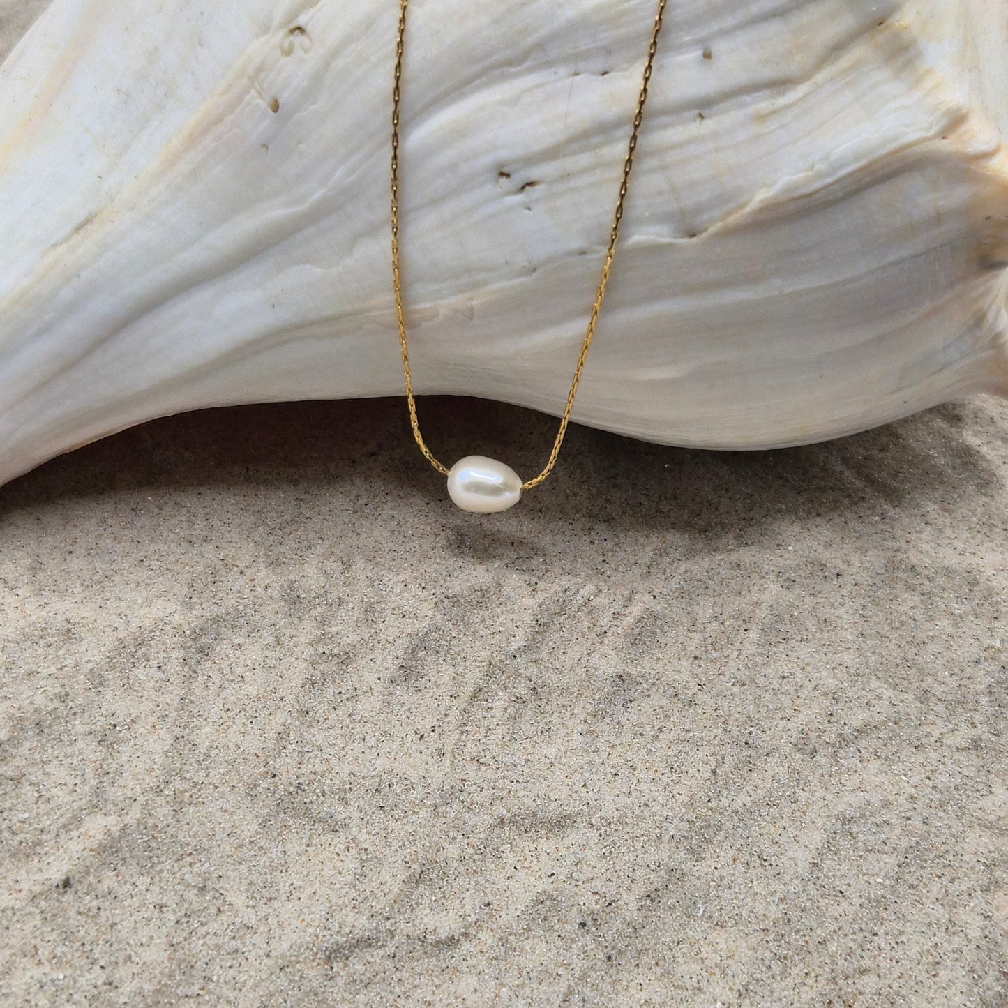 Dainty Freshwater Pearl Necklace