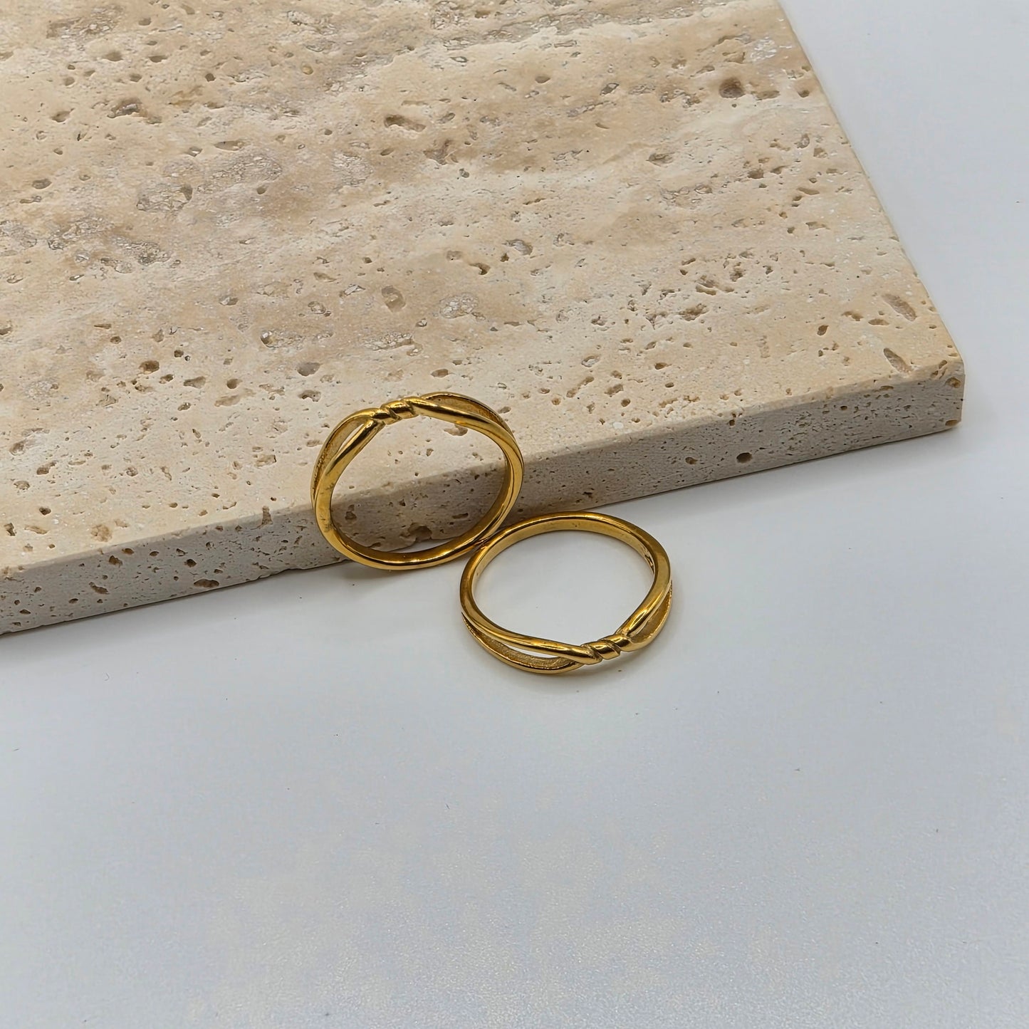 Twist Knot Ring