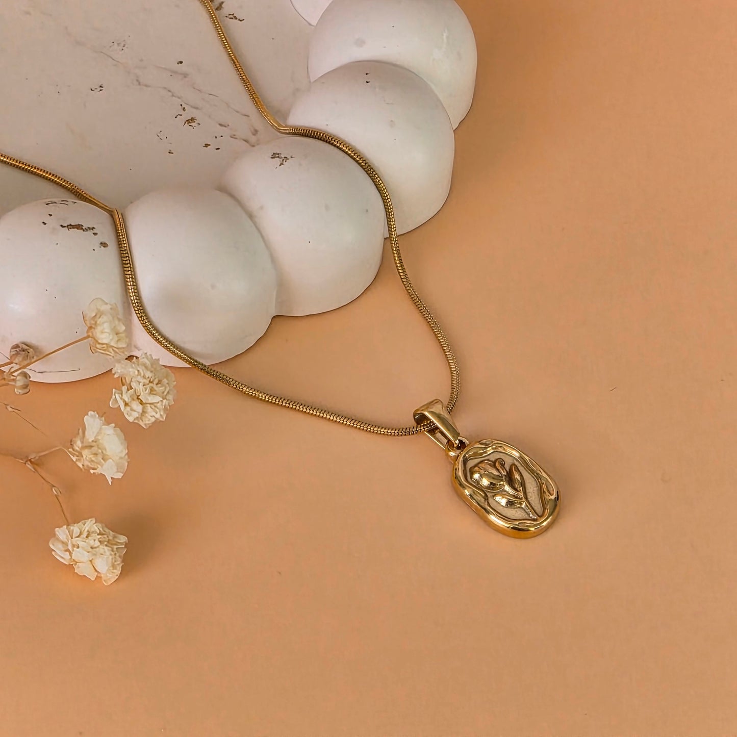 Single Bloom Necklace