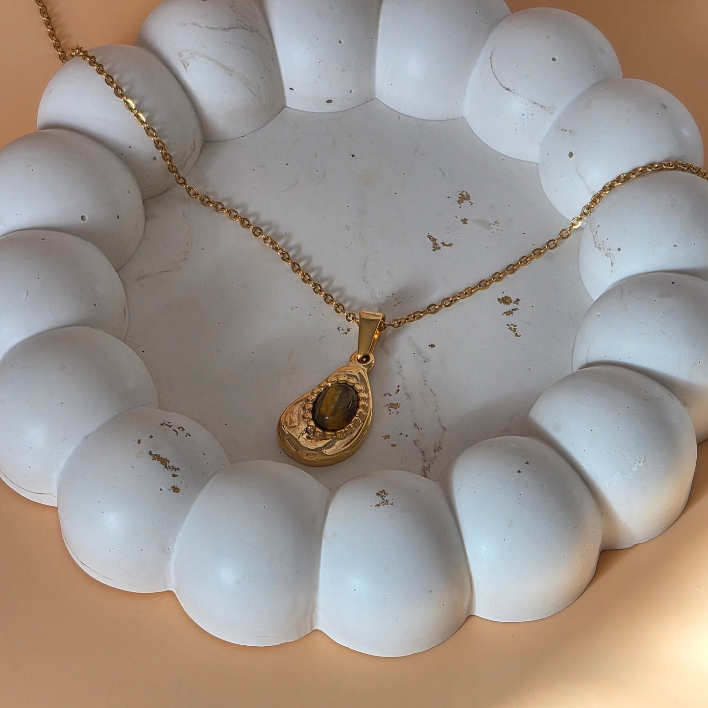Umber Drop Necklace