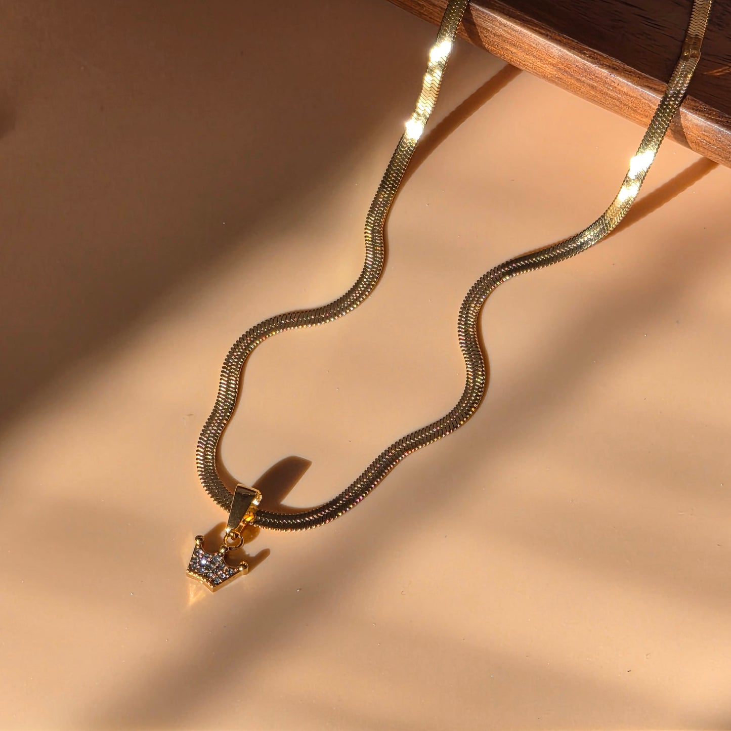 Tiny Tiara Necklace
