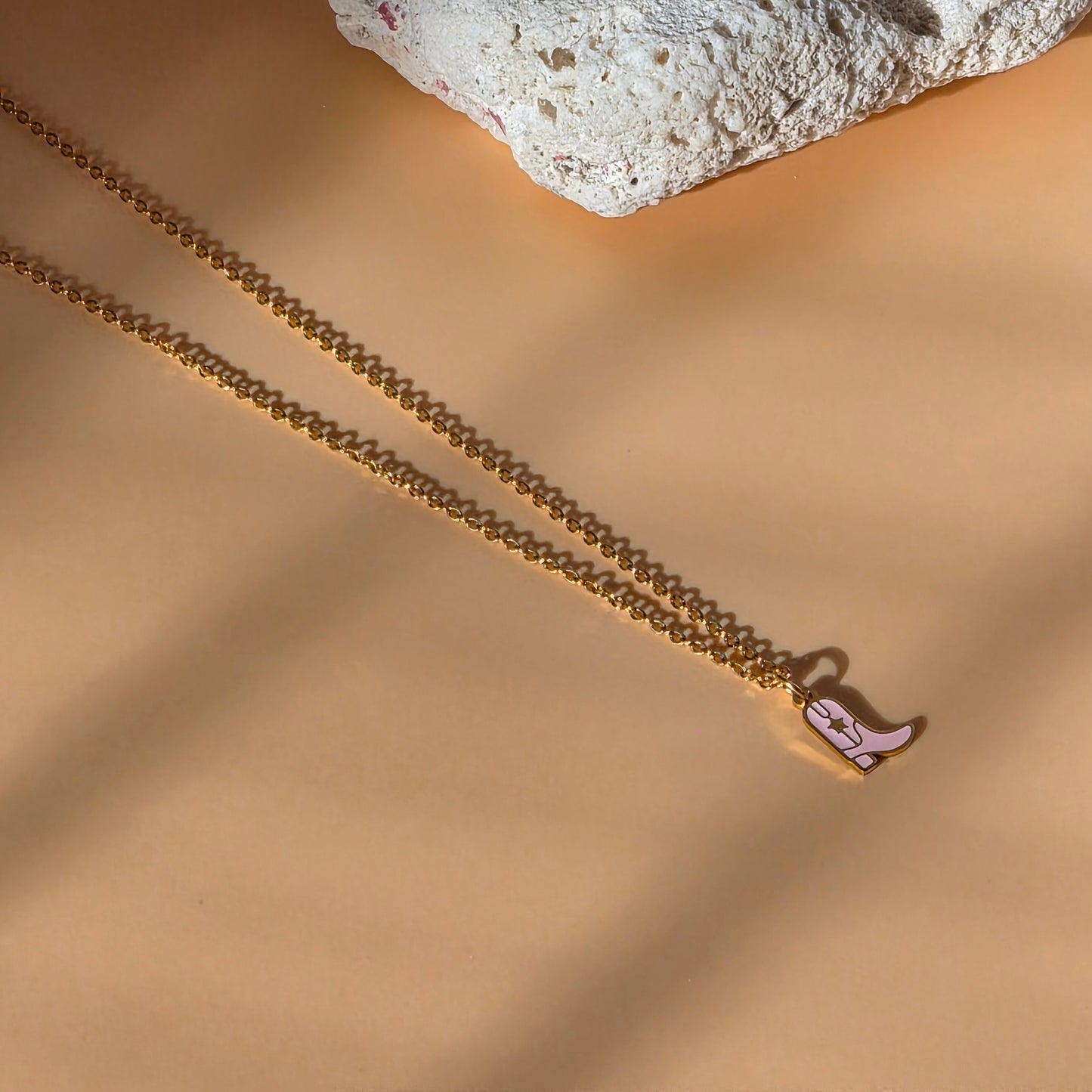 Rosé Steps Necklace