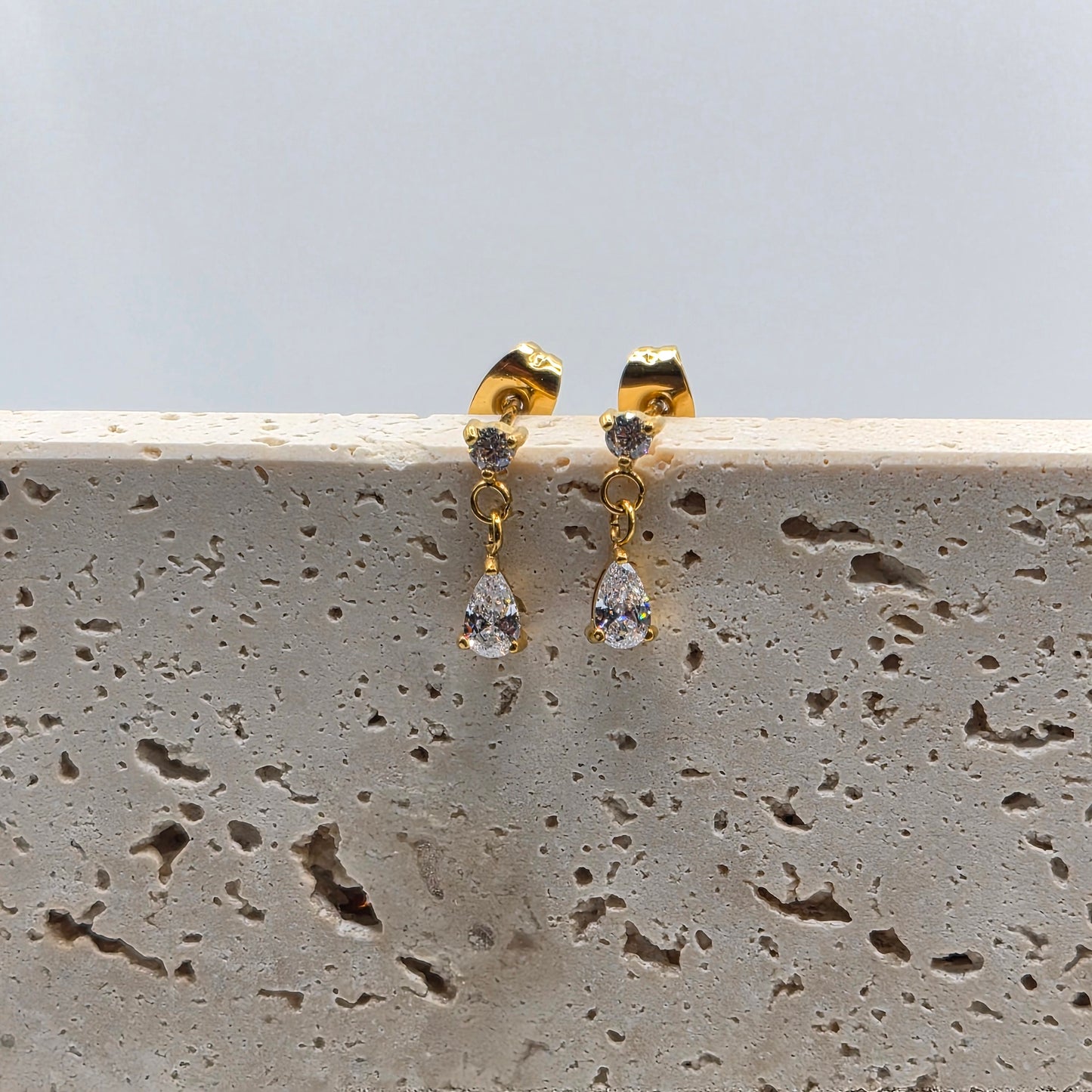 Éclat Drop Earrings