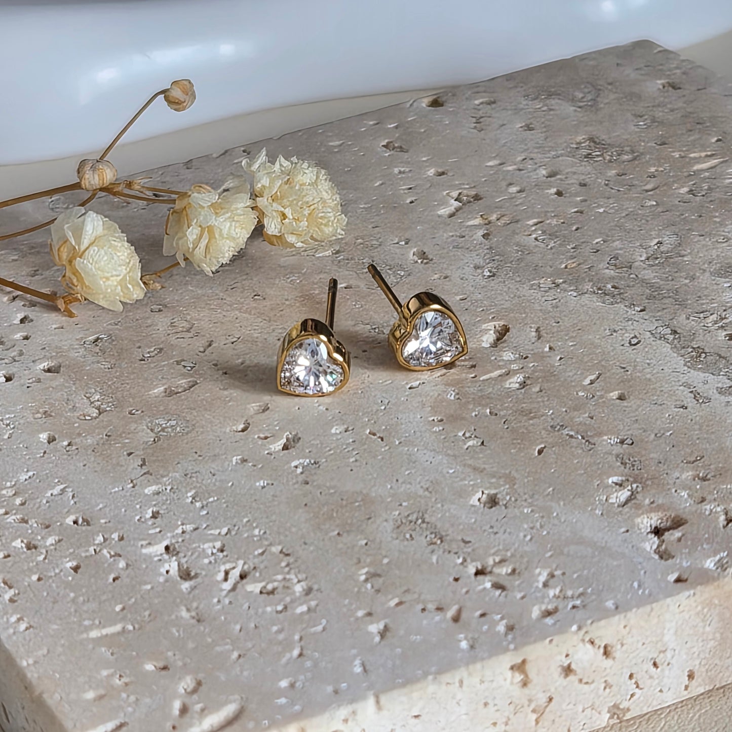Dainty Heart Earrings