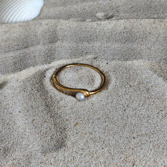Freshwater Pearl Dot Ring