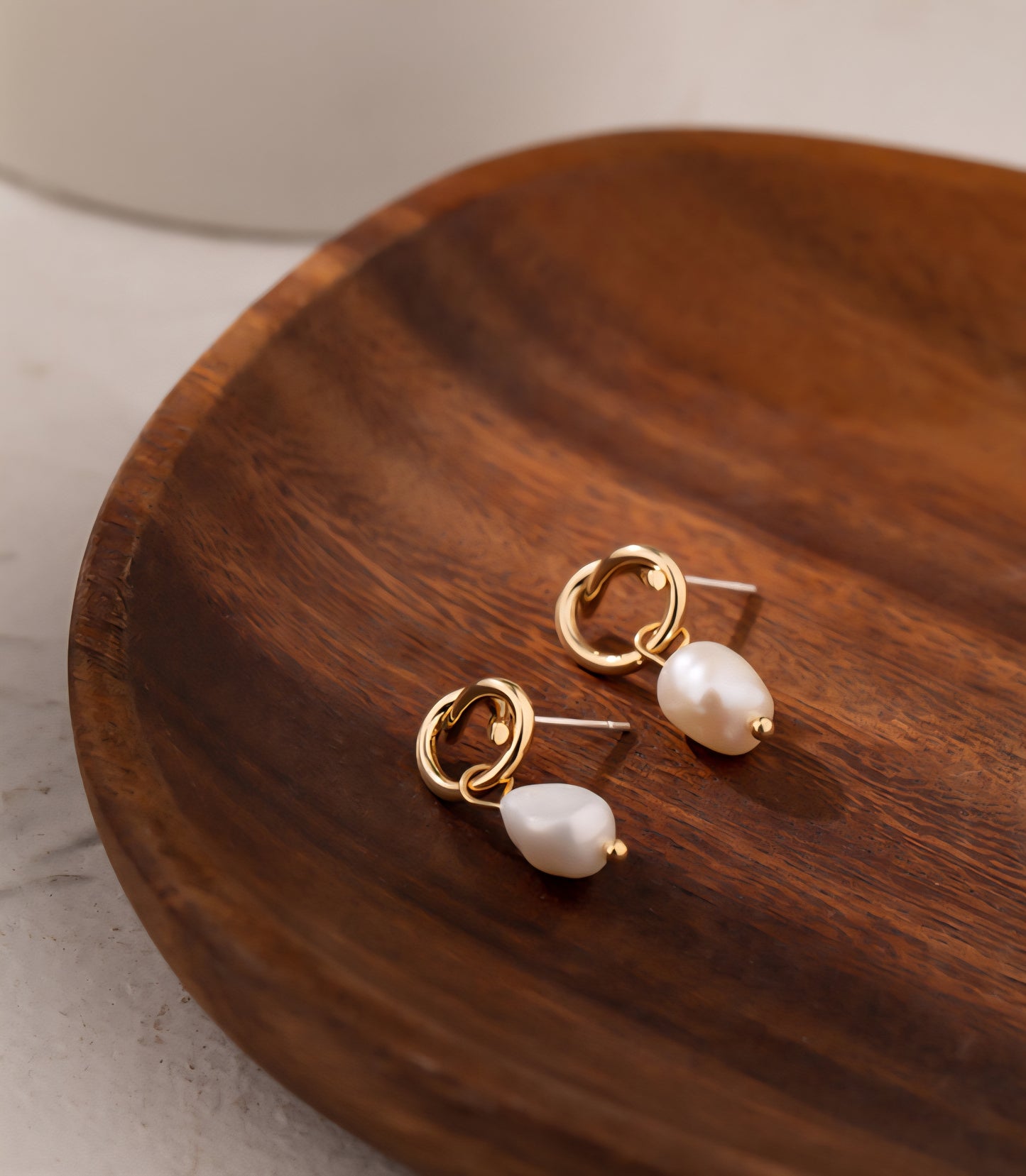 Freshwater Pearl Dangle Earrings