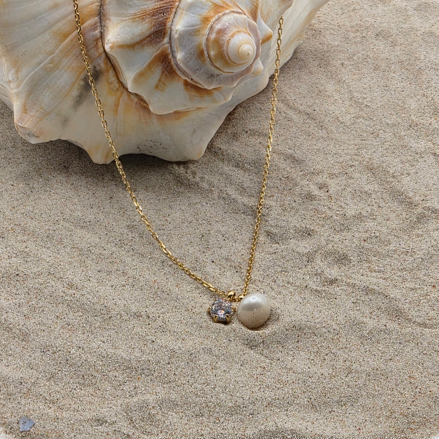 Freshwater Pearl Glow Necklace