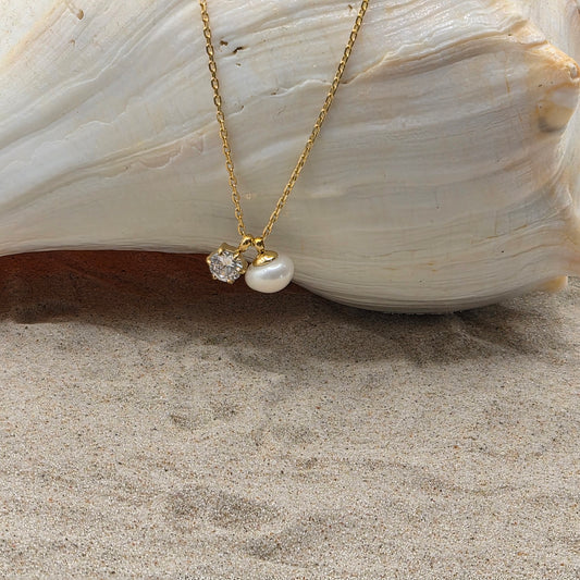 Freshwater Pearl Glow Necklace