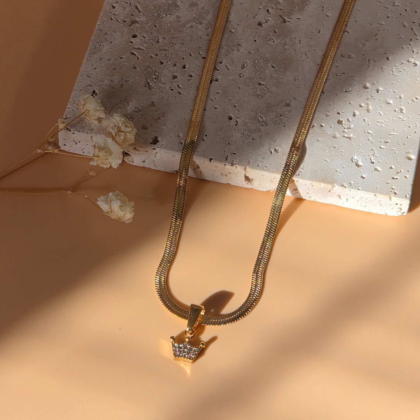Tiny Tiara Necklace